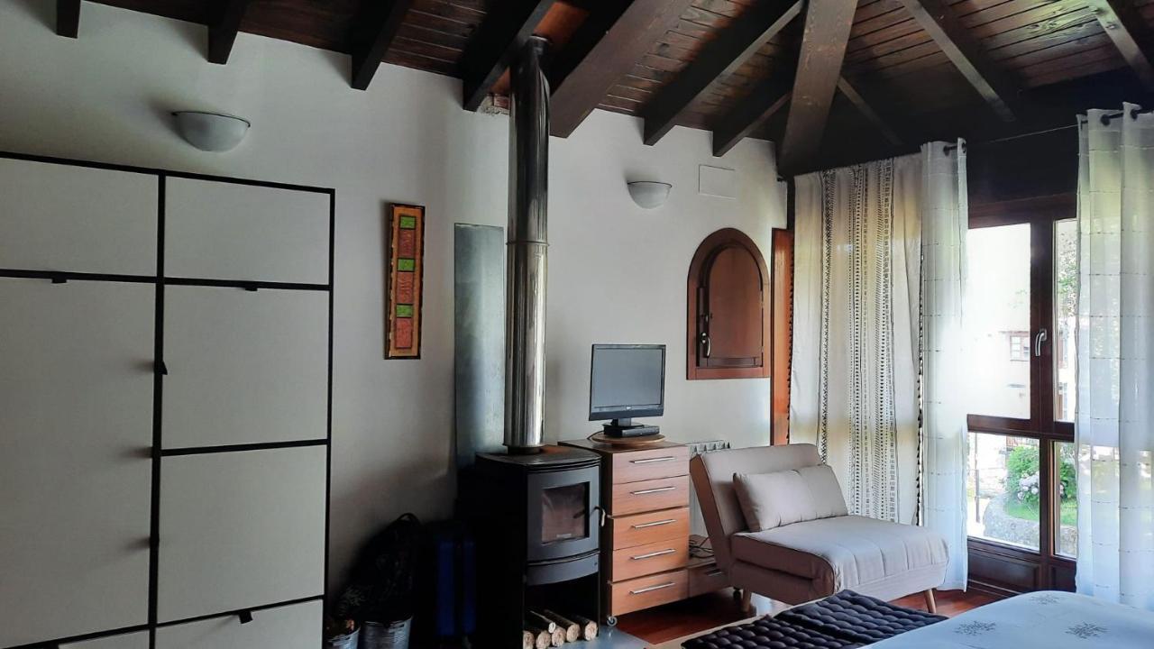 La Casa De Abajo Villa Llanes Eksteriør billede